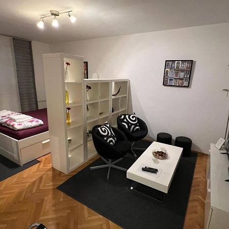 Apartman Melita Apartment Рийека Екстериор снимка