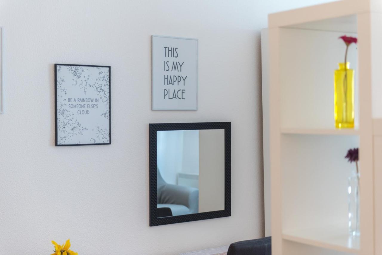 Apartman Melita Apartment Рийека Екстериор снимка