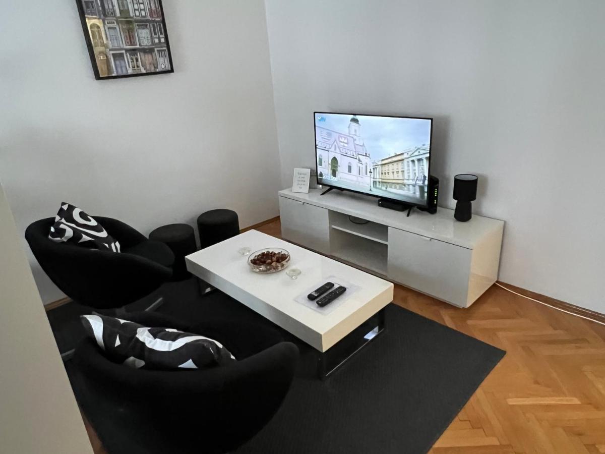 Apartman Melita Apartment Рийека Екстериор снимка